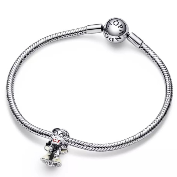 Pandora x Disney Cruella De Vil Charm – 101 Dalmatians - Picture 3 of 11